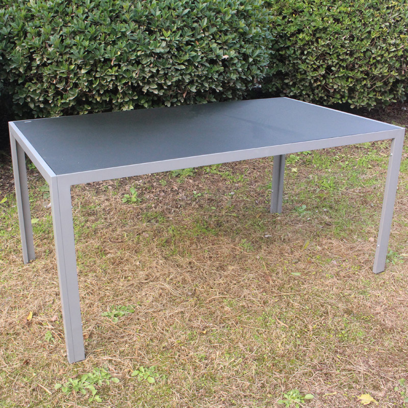 Mesa rectangular de alumbre